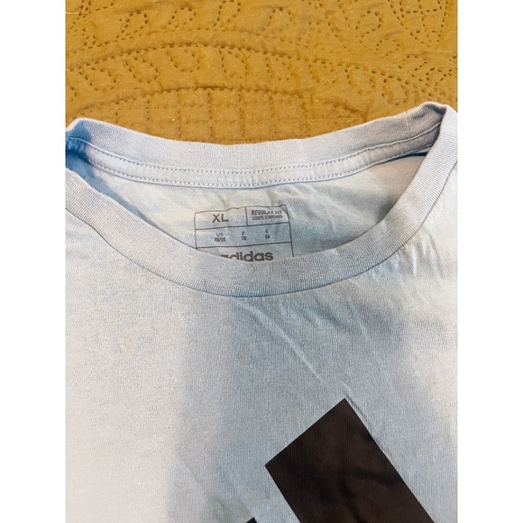 Adidas Boys Light Blue Logo Tee โ Size XL--Like New - Picture 3 of 4